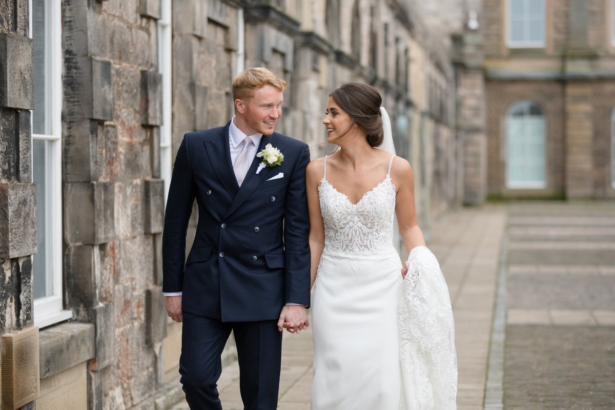 Eskmills Venue is the perfect blend of historic charm and modern elegance. Come see for yourself and start planning your dream wedding today: eskmillsvenue.com/weddings/consu…!

📷 Blue Sky Photography