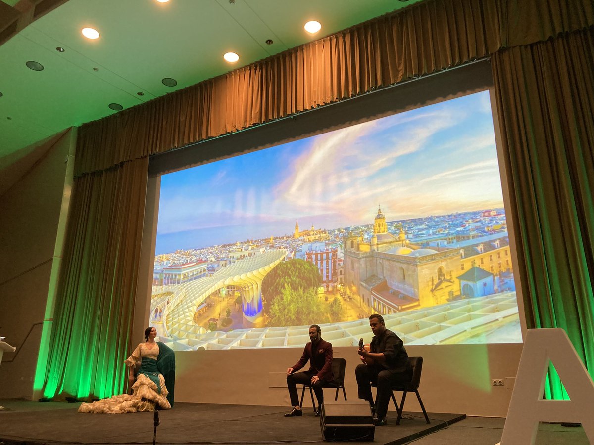 Compartimos, por Alegrias, la alegría de los centros educativos premiados en los #PremiosApS2022 <a href="/Ayto_Sevilla/">Ayuntamiento de Sevilla</a> <a href="/REDAPS1/">REDAPS</a>