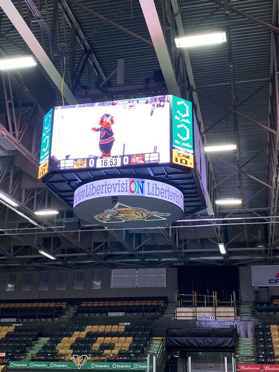 novastartech's tweet photo. NovaStar #vx600 project in #canada 🤩
Ice hockey rink - The home court of #tigersofvictoriaville 🧐
Follow us to know more visual projects!
#novastartech #icehockeyrink #ledsolution #led #ledsystem #solutions #sports #sportsproject #visual #aduio https://t.co/T0ZlqPtqUy