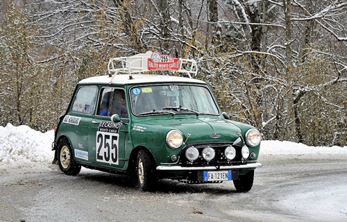 rallystorici's tweet photo. Insubria Classic Rally: scatta oggi alle ore 16 l'evento - #Acicomo #Acivarese #Insubriaclassicrally #Minicooper #Rallystorici #Regolaritamedia - https://t.co/AtMYGOXsza https://t.co/gnFgrjXnmv