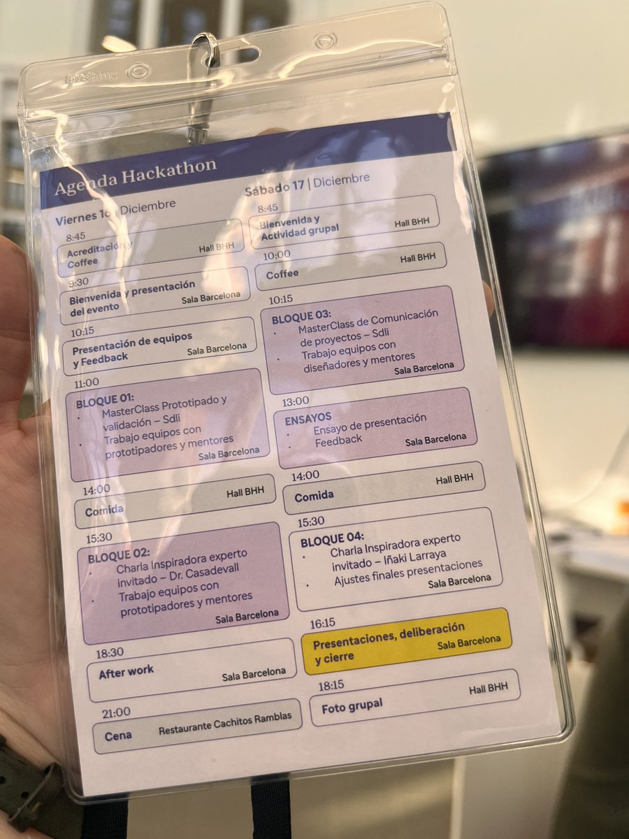 DIGIFHAR's tweet photo. Empieza #FhuturaHackaton22‼️dónde diferentes grupos van a trabajar durante 2 días en proyectos innovadores en el ámbito de la Farmacia hospitalaria 💊 Con ganas de escucharlos a todos 💪🏻 #saluddigital https://t.co/0mUMwwsXFv