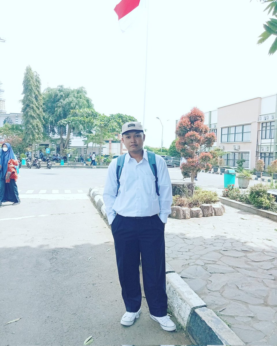 Ivansky04's tweet photo. #melangkahlahsedikitdemisedikituntukmencapaisegalatujuan:ygy https://t.co/2QG0mH42X3