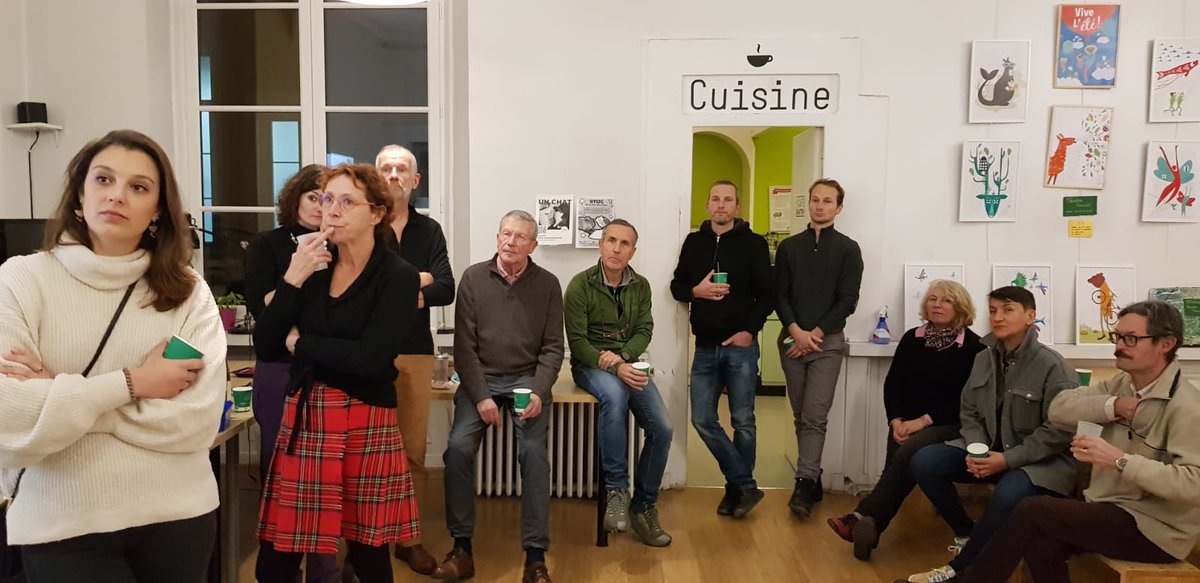 Nous organisons de temps en temps des événements ouverts à des associations, des acteurs locaux et bientôt vous ? Nos derniers invités : l'association À vélo sans âge de notre collègue Mathilde.