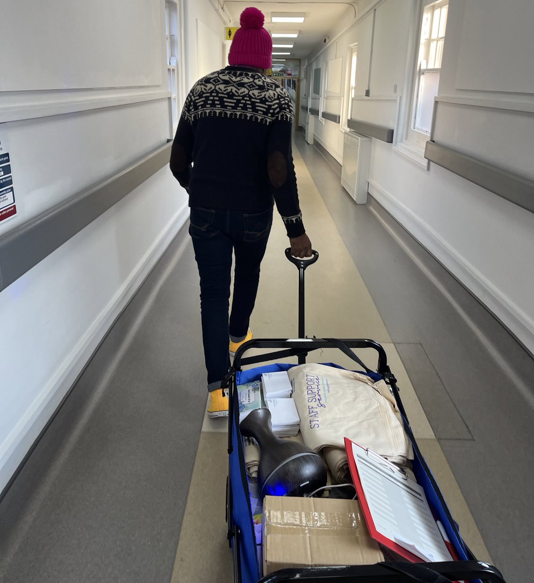 Uma Bartlett tweet media