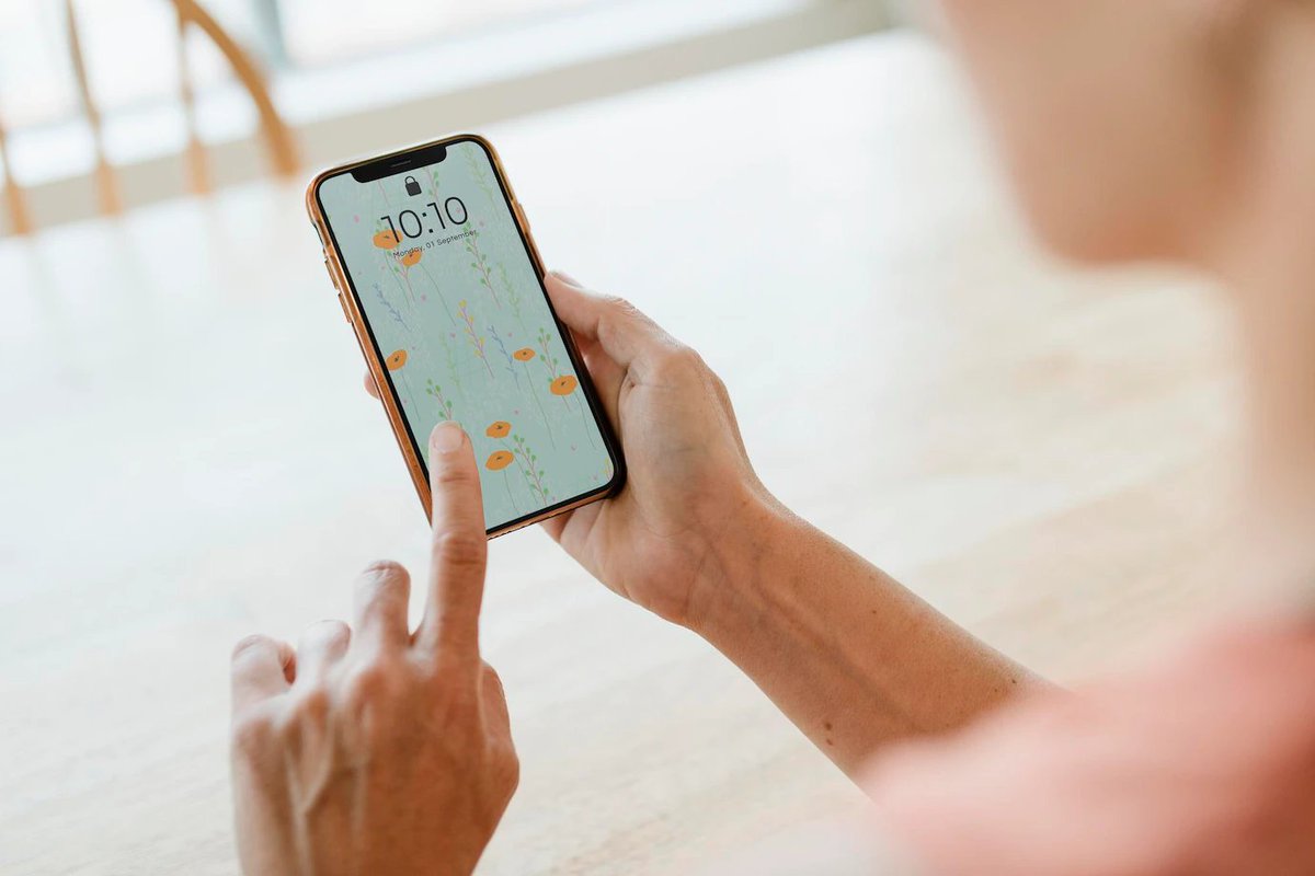 Mobile-first design does NOT mean mobile-only! It's important to consider all devices and platforms in the design process. #mobilefirst #designthinking #uxdesign