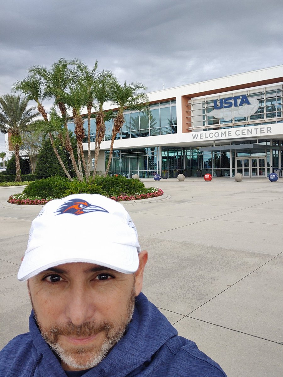 yankfaninSA's tweet photo. Got an early start to see my USTA Roadrunners. Where's everybody at? The Triangle Travels. @UTSAFTBL @usta #BirdsUp https://t.co/wcZvYPAaA6