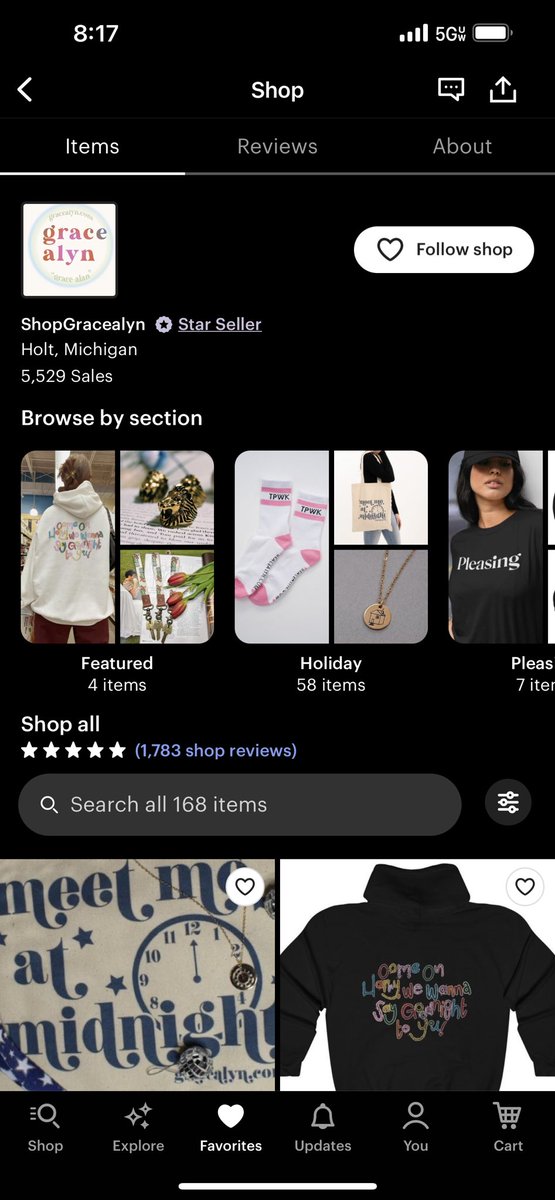 🎄15 DAYS OF GIVEAWAYS🎄

For day 10 I’m giving away one Harry Holiday Box from ShopGracealyn! T-shirt size ranges from S-XL. Keychain colors: pink, purple, blue, and clear! You have until 7pm EST to enter! 

To enter:
⁃like/ rt
⁃follow

INTERNATIONAL &amp; ENDS TONIGHT