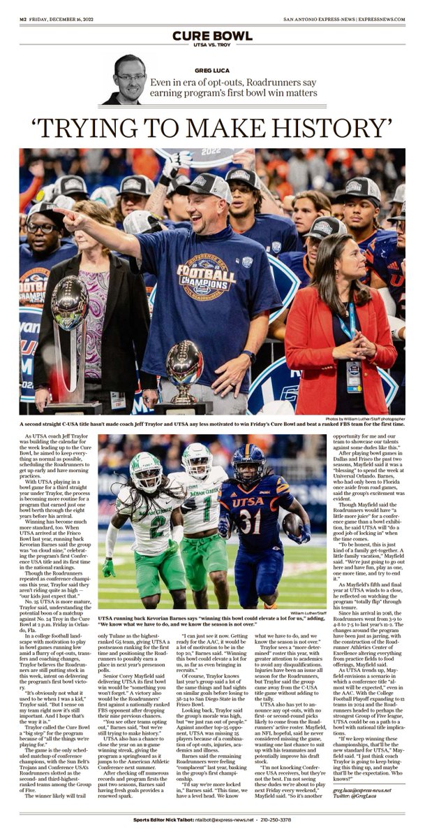 MarcDuvoisin's tweet photo. Cure Bowl preview section in today's @ExpressNews is outstanding. But what else would you expect from @GregLuca @NicholasRTalbot and team? @brywegter @anglin @GoyoAnglin https://t.co/JMYwyBrEwo