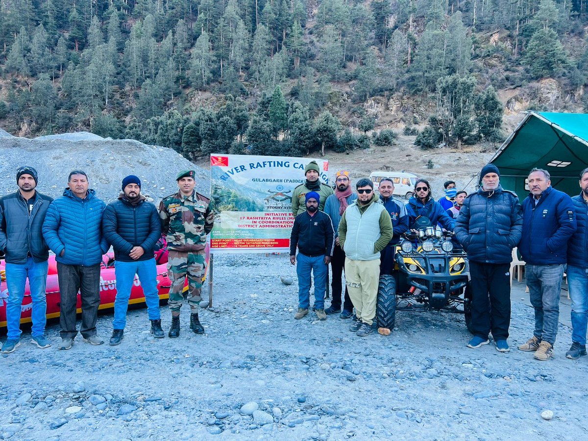 aman_parihar19's tweet photo. River rafting campaign launched in gulabgarh, kishtwar by Indian Army 17RR(Dul)along with jkadventure.. https://t.co/JjJLWYKF3A