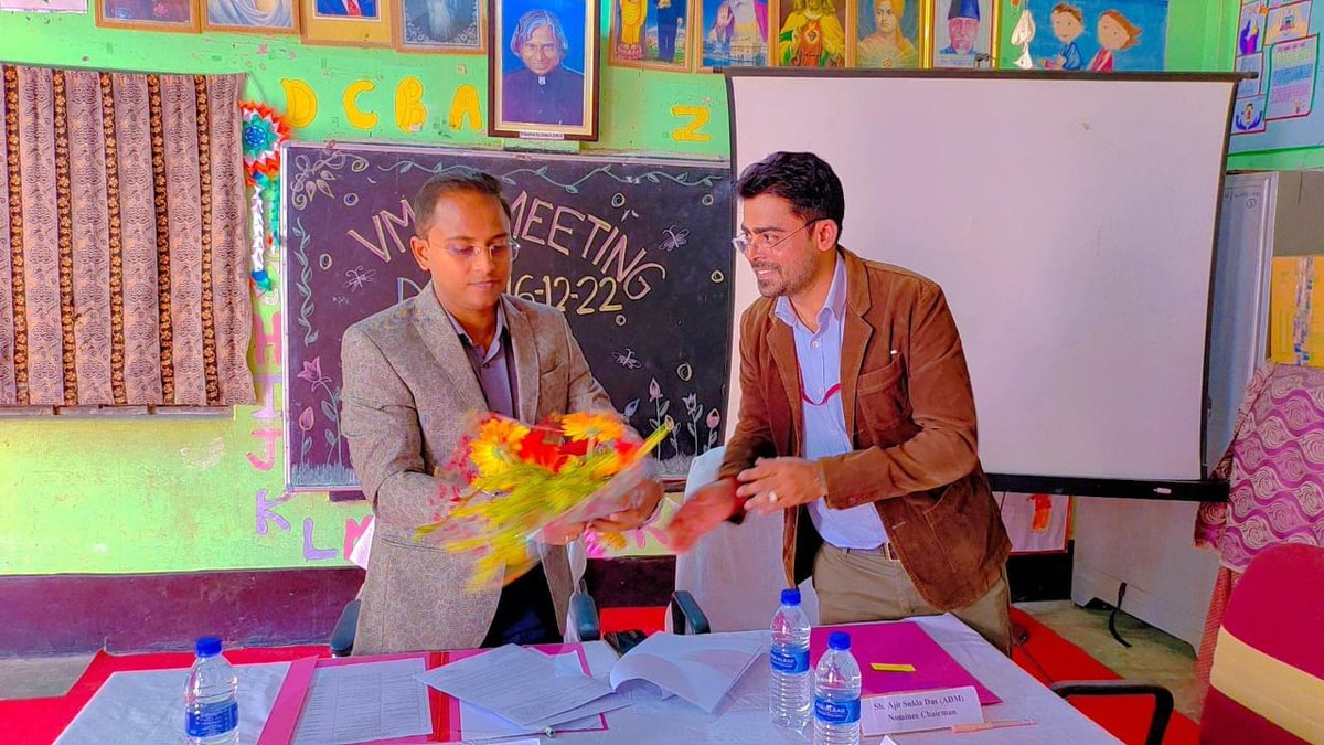 KVAMB1's tweet photo. Today, 2nd VMC meeting for the session 2022-23 was conducted in the Vidyalaya. During this occasion which was presided by Hon'ble Dr S. S. Jaiswal, DM & Collector, Chairman of the Vidyalaya.
A Book exhibition was also Organised in the Vidyalaya.
#KVS_HQ
#kvs_RO silchar https://t.co/0s3FHFB9Tm