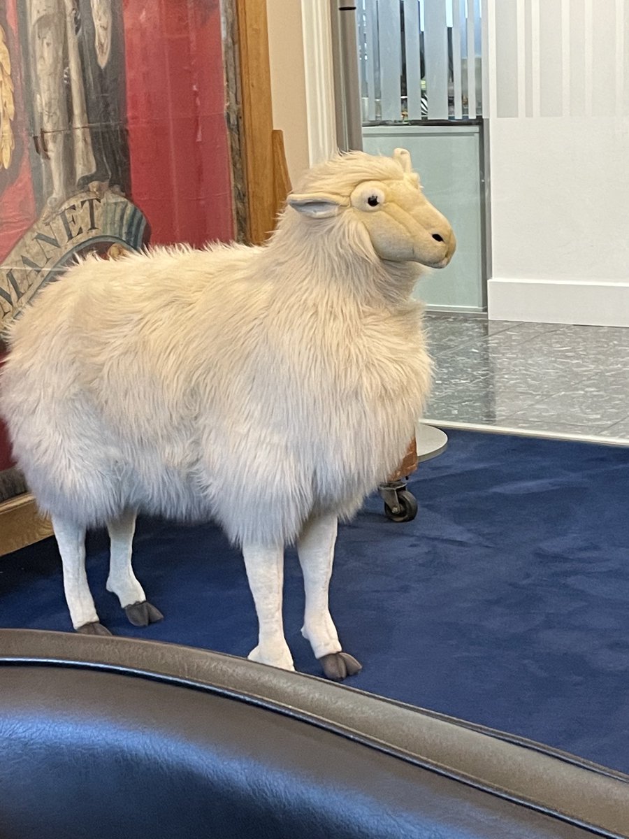 Just had a great time at the City of London getting The Freedom. Here is a pic of the ceremony plus Barbara the  sheep (like you can take across London Bridge once a year!)