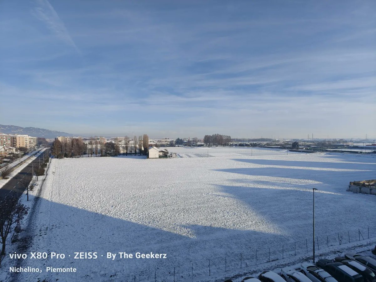 mspiccia's tweet photo. #TheGeekerz #vivoX80Pro #GalaxyS22Ultra #Ultrawide #48Mpx #12Mpx Ancora un confronto fra questi due "mostri", questa volta con la fotocamera ultra grandangolare. https://t.co/40lk98PSi0