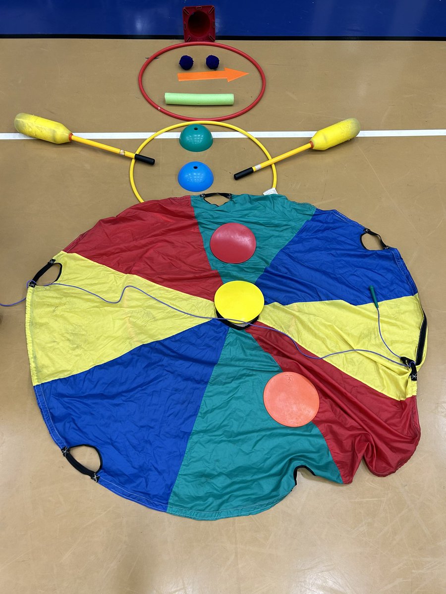 DrJButz's tweet image. After yesterday’s snow, cooperative snowman build relays just feels right. ⛄️☺️