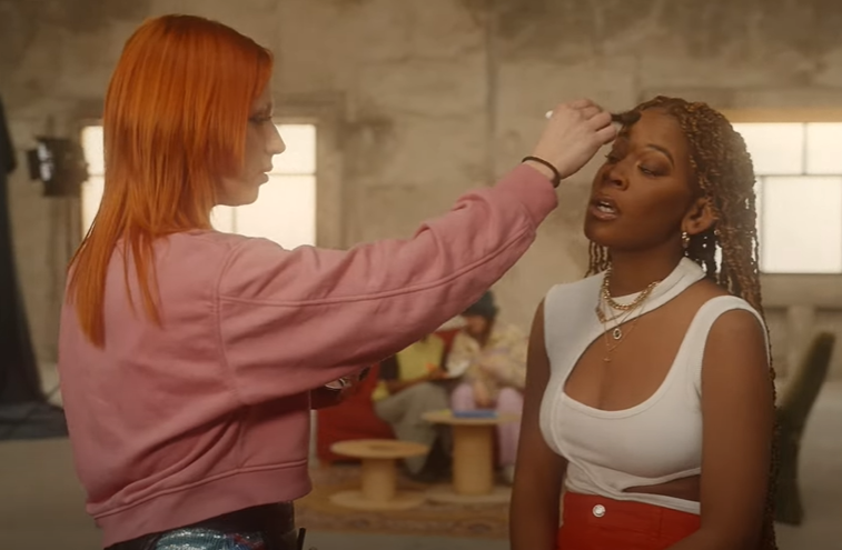 OFIVETV's tweet photo. #MUSICVIDEOS 

Les derniers clips qui partent en programmation TV:

- Kekra – « Iverson »
- @norsacce – « Sodexo »
- @IamVickyR_ – « F*CK LE RAP FÉMININ »
- @abdashsoul – « FOMF »

https://t.co/BOwTWrKplA https://t.co/Fc9Up16iBv