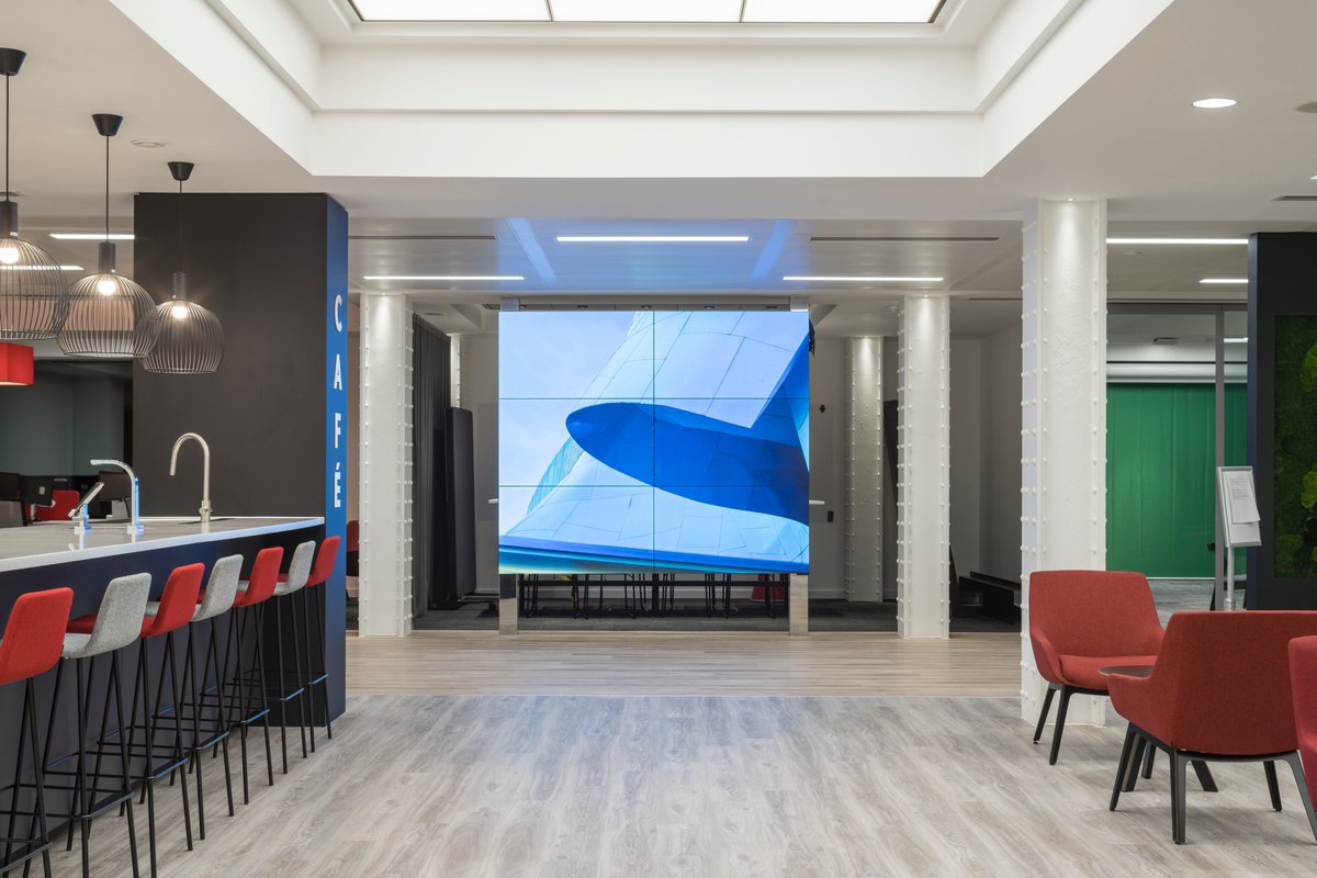 ais_workplace's tweet photo. Embracing a new era of #work we helped the team at ACCA to consolidate and update their workspace following the roll-out of a #hybridwork model. Optimised for all use cases, their new HQ caters for a more diverse #workforce.

Find out more - https://t.co/yqXl38zOqS https://t.co/Mtvo3QXEhP