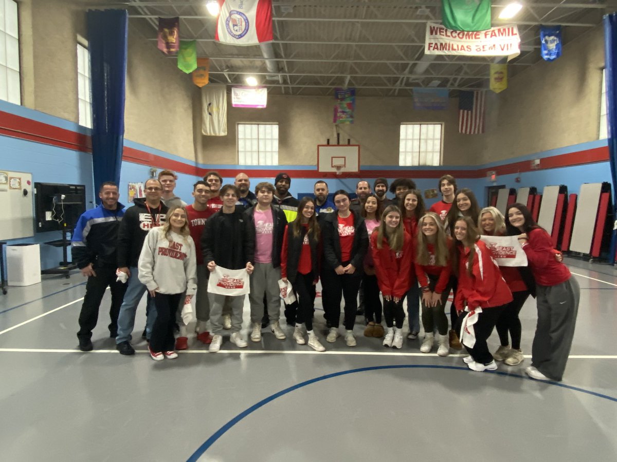 Thank you to the EP Herd, Mr. Andrade and some of EP’s finest for “the best day ever” at Fist Bump Friday!!!! Thank you for giving your time to our heroes and making their day!!!