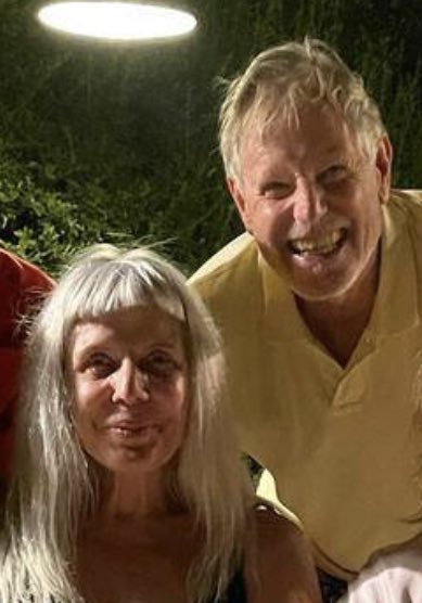 Nyuswapw's tweet photo. Are you aware that @CyrilRamaphosa's attorney Charles Nupen's wife Dren Nupen heads up The Election agency, that manages the ANC's voting process?

#ANC55
#ANCNationalConference https://t.co/WnFNBdDfpJ