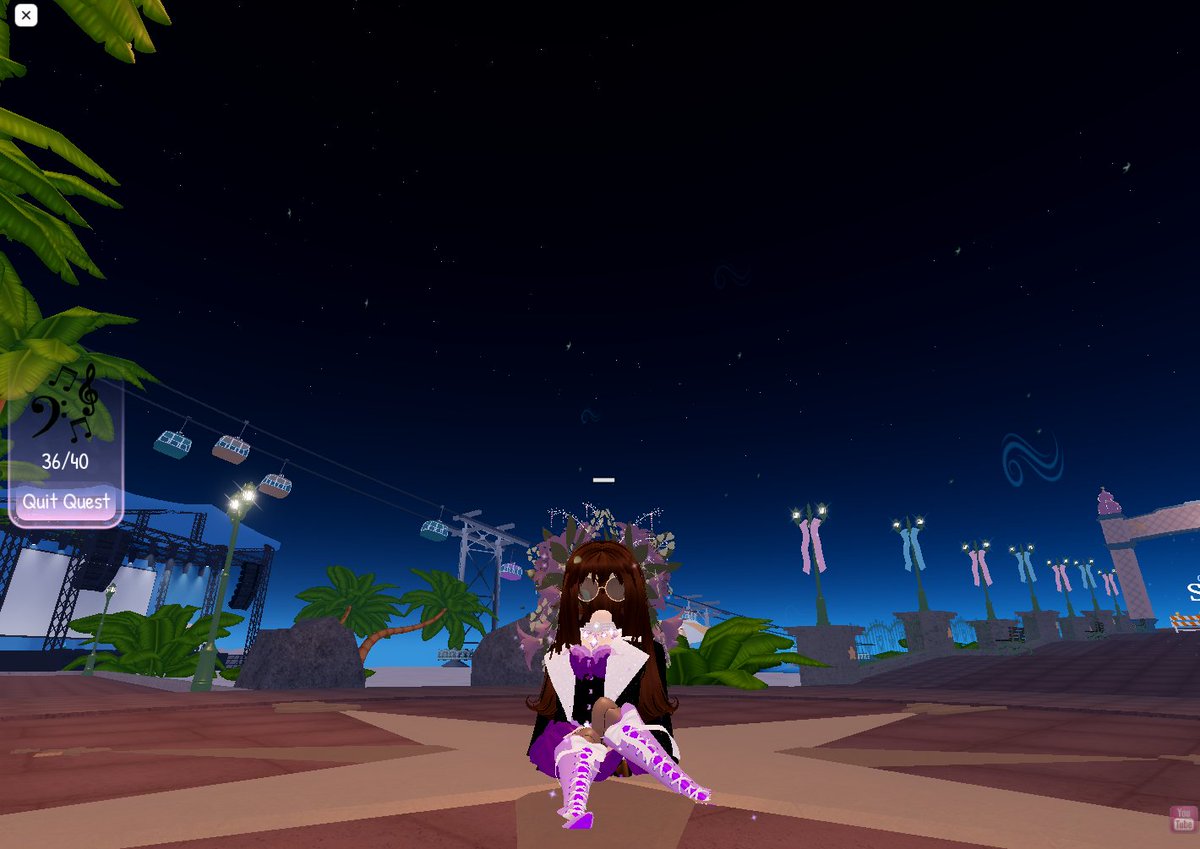 Anna_Bananala's tweet photo. @BeaPlaysRBLX thought this would be a good outfit! <3
user: jr24633 :)) https://t.co/MEgjvVNVLN