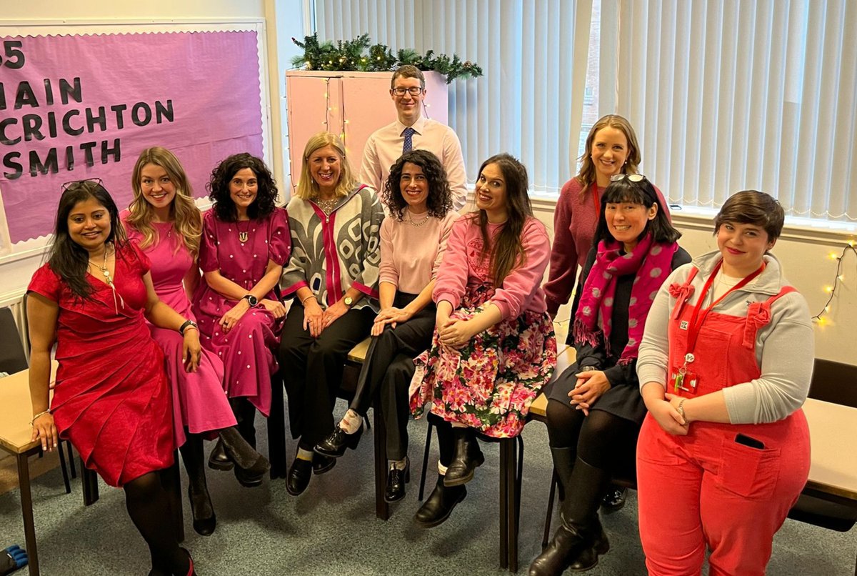 HGS English Department tweet media