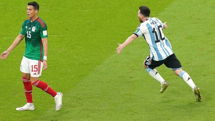 Shelby_Messi's tweet photo. Everybody agrees Argentina were going Home until Messi decided to go personal against Ochoa. https://t.co/8Q3GUXljU4