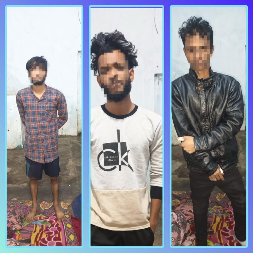 CBR_Police's tweet photo. On 15.12.2022 an incidence of firing was reported from Baburhat area under Kotwali PS.
Kotwali PS sprang into action &amp;  arrested 3 accused persons involved in firing  with 2 improvised Fire arms and 5 live ammunitions,2 mobiles and one motorcycle within 6 hrs.
#recoveryarms #wbpd https://t.co/cWJY4qvkZ4