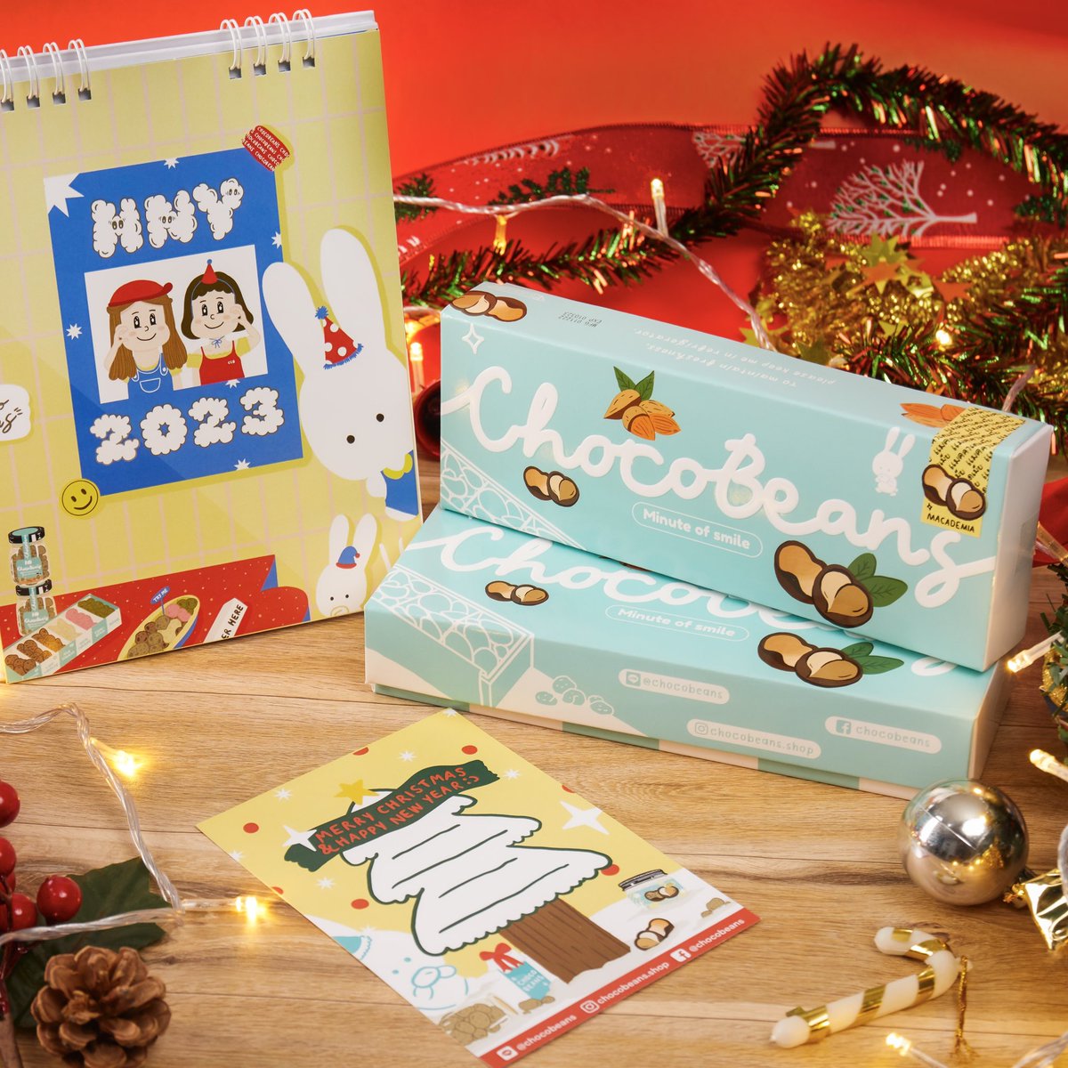 Chocobeansshop's tweet photo. คริสต์มาสปีนี้ใครยังไม่มีของขวัญมาทางนี้! 
🎄🎅🏻 แจก Christmas Box Set 2 รางวัล 🎅🏻🎄 
มูลค่า 860 บาท ในเซตได้รับขนมกล่องรวมรส 2 กล่อง ปฎิทินสุด exclusive สำหรับลูกค้าร้านเราเท่านั้น แถมยังมีการ์ดให้อีก 1 ใบ พร้อมมอบให้คนที่คุณรักได้เลย 

กติกา: follow+รีทวิตนี้ 
ประกาศผล 20 ธ.ค. https://t.co/A71d8lhbZF