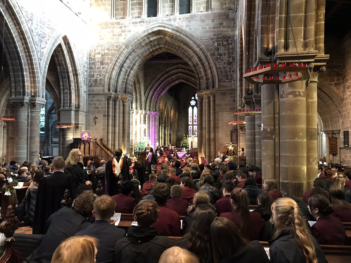StaffordGrammar's tweet photo. We are all ready for our traditional end of year Carol Service. @StMarysStafford #SGSDifference #SGSChristmas https://t.co/GgpNBnEIhD