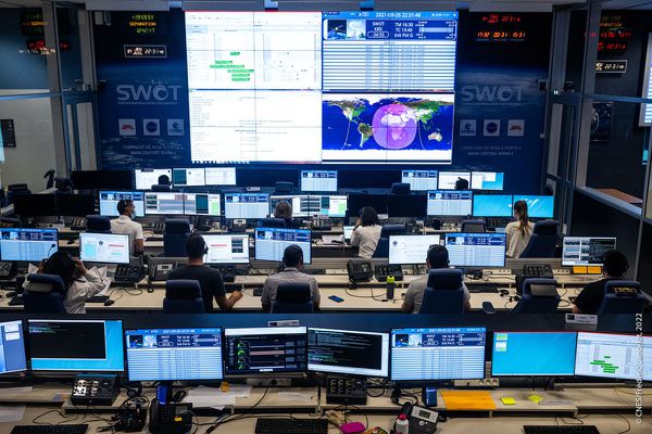 nicerendezvous's tweet photo. 🔴 DIRECT - "Un satellite révolutionnaire, assemblé à Cannes, lancé ce vendredi depuis les Etats-Unis" https://t.co/hMycIrikpA
👉 @F3cotedazur
#SWOT #Nasa #Cannes #Tech06 #Economie06 #hydrologie - #Nice06 https://t.co/EjWdqhM4OC