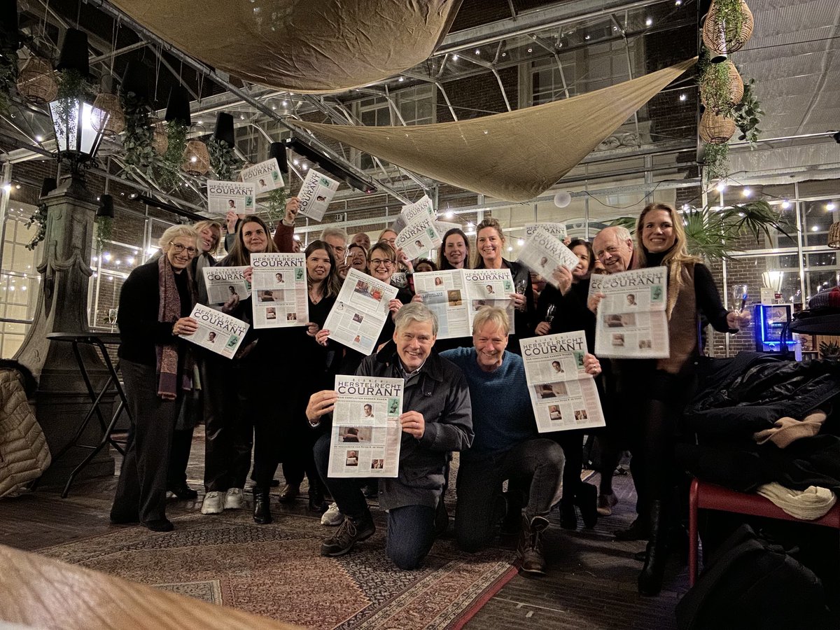 15 dec 2022 vierden we de verschijning van de nieuwe Bianchi Herstelrecht Courant bij ⁦⁦<a href="/Rest_Justice_NL/">Restorative Justice NL</a>⁩ in Amsterdam. 

Bevlogen. Bevriend. 

Restorative justice: a way of life.