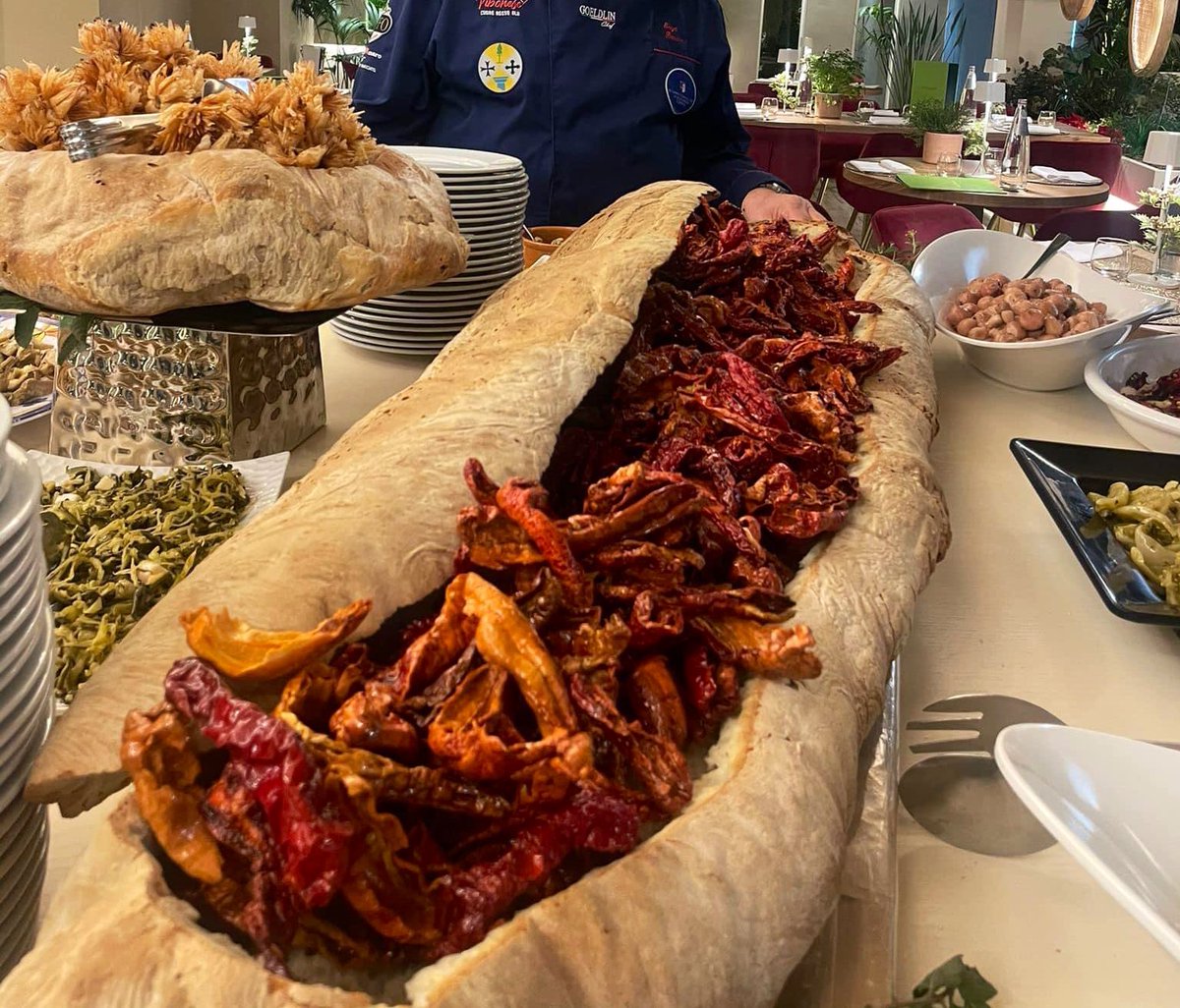 calabriaonline's tweet image. 😋 Alcune #ricette della #Calabria di #gusto. Gli #ScattiFotografici dei sapori della tradizione.

🌍 @ProntoEstate Guida Turistica 
🇮🇹 prontoestate.it (Sito &amp;amp; Blog) 

#16Dic #SudItalia #Food #natale2022 #GH2022 #GH22 #Italy #Italia #Foodie