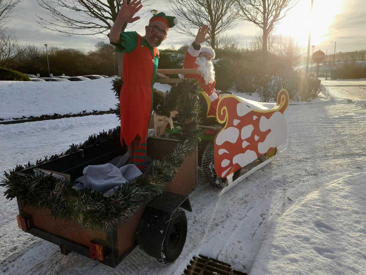 Portland Academy had a lovely surprise - Santa and the Elf fly through!
 Many thanks to Vision for Education for the selection boxes and gifts they suppled. 
#VisionforEd #SEND #ChristmasGift