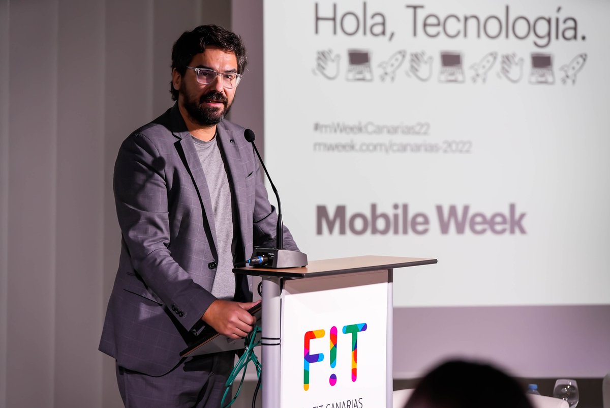 mWeek_MWC's tweet image. 👉🏻Hoy, en la apertura institucional de #mWeekCanarias22 en @adeje con @Manuel_Martnez y Manuel Luis Méndez. 

💬En la Mesa Redonda hemos hablado sobre &quot;Sostenibilidad, transición verde y digital&quot; con Luisa Vera (@ULL), Ismael Arribas (@kunfud), @AdejeCdemiguel y @YurenaEscobar.