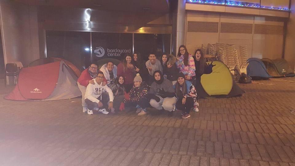 SofiaBustillo's tweet photo. Hace 6 años mi gente… 😂😂😂😂 #TourCaos https://t.co/5ZZ9j8XsgW