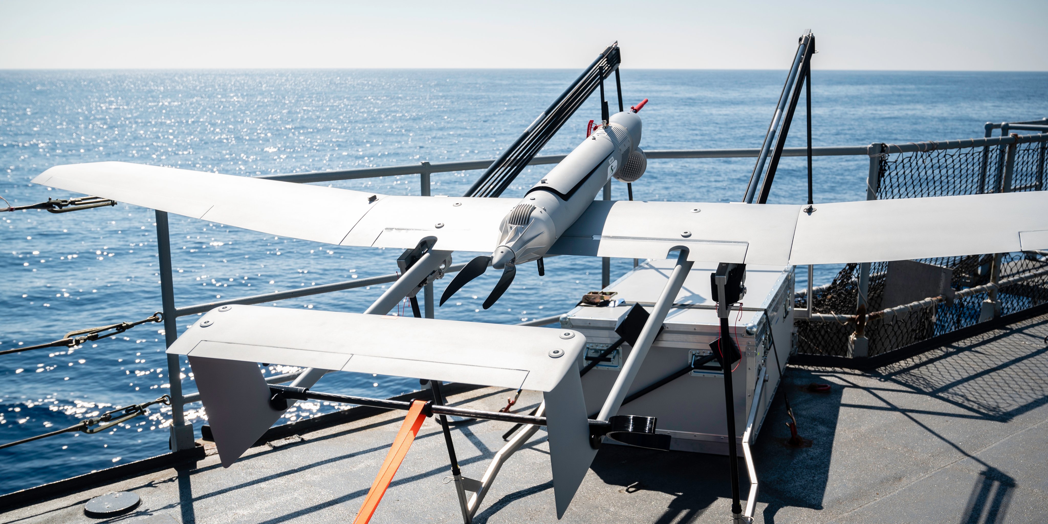 FkGIdymWIAI3TIc?format=jpg&name=4096x409