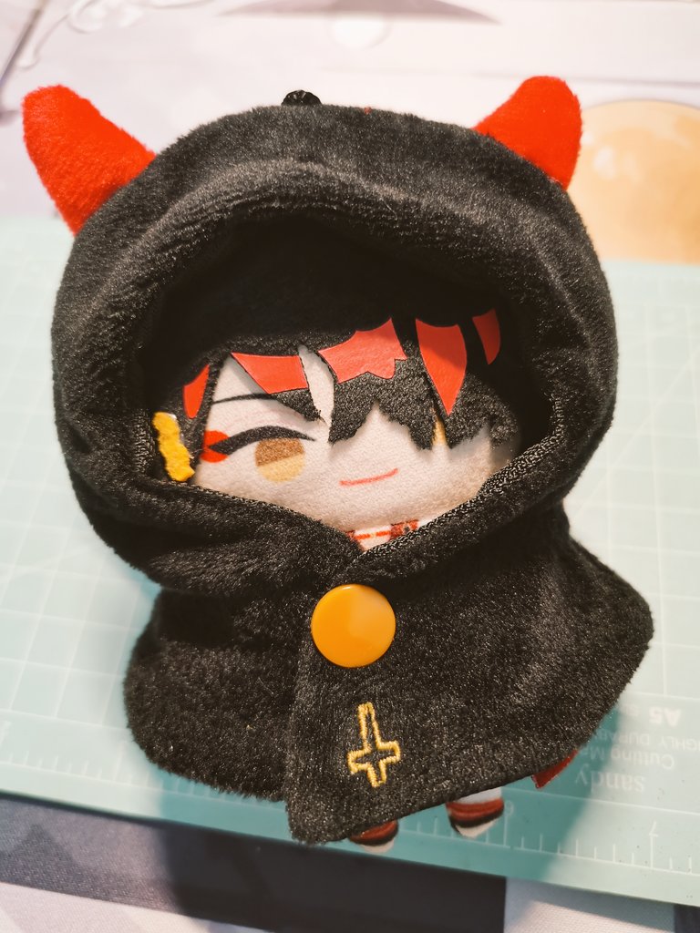 enzuee0906's tweet photo. 圣诞树milord&amp;小恶魔milord❤️ https://t.co/2VUWLalr1A