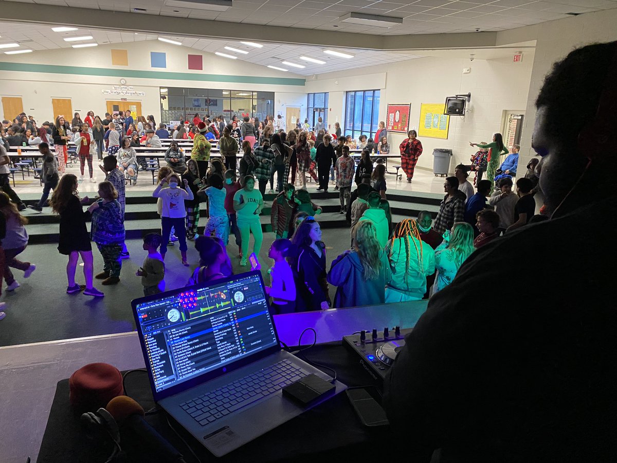 Bunn Middle School tweet media