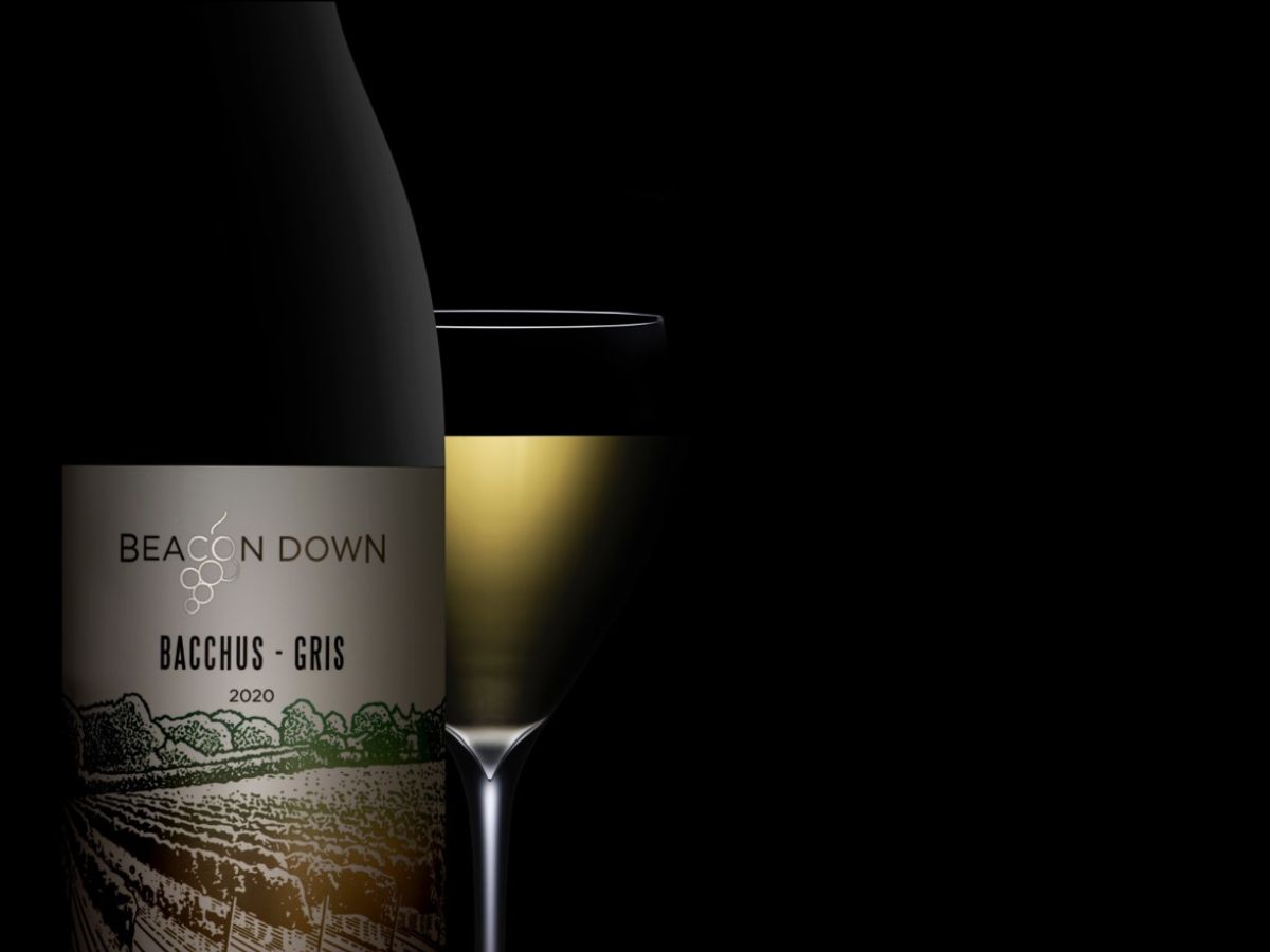 Last Orders for Christmas delivery! - mailchi.mp/ff6dc5e3e878/l… Order for nationwide delivery by Tuesday 20th, or come and collect from the vineyard on the afternoon of Wednesday 21st between 1 and 4pm.  Happy Christmas! #lastorders #xmas #gifts