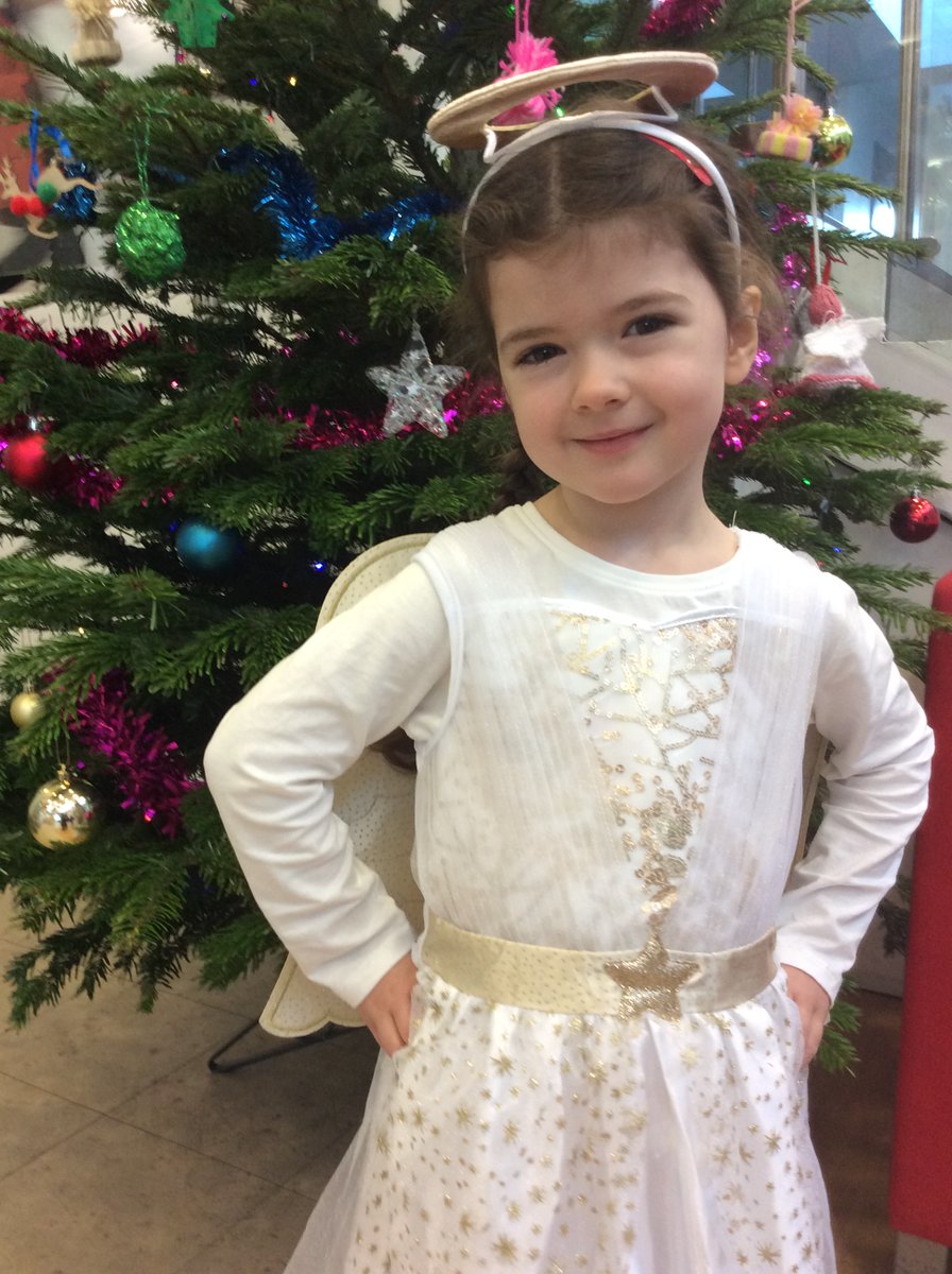 EyfsPolycarps's tweet photo. This week we had our amazing Nativity. Robins and Puffins were FABULOUS!!!🎄🧑‍🎄 https://t.co/Nl7FGAWAly