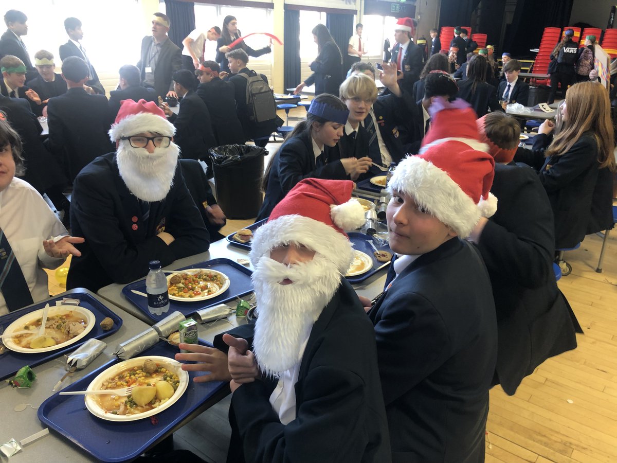 h_vsmithson's tweet photo. Christmas with 10M has been as fun and wonderful as ever. https://t.co/Gmqj1VKrpx