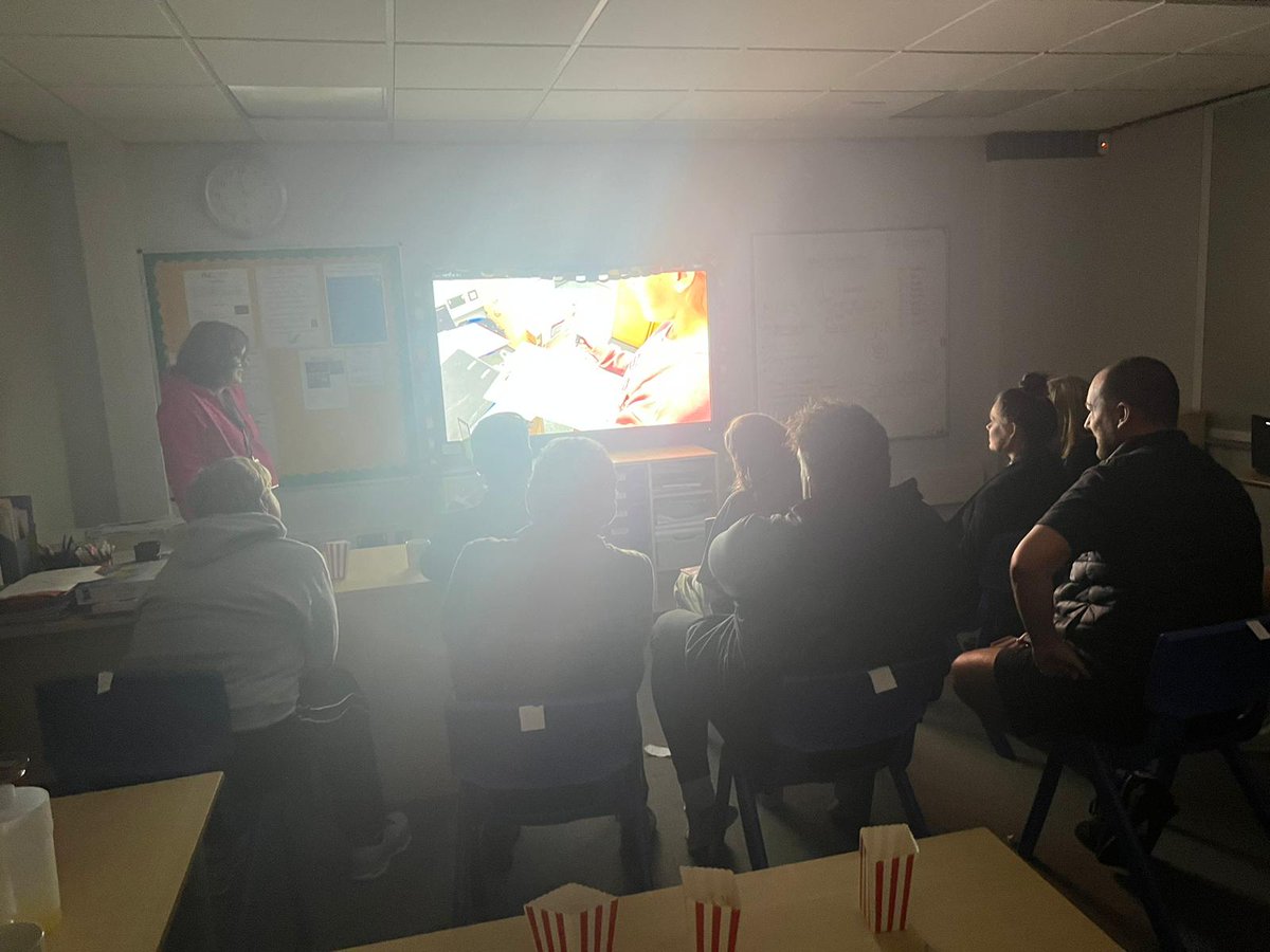 PLC_Pathways's tweet photo. Our amazing KS3 students have used culture capital time to create their own murder mystery movie which culminated in a spectacular red carpet premiere inviting staff to watch the drama unfold. "Would have bean" is a potential academy award winner for sure!📽️🍿 https://t.co/DfH0AG7fuH