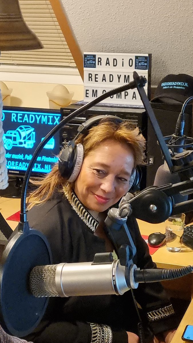 Radio Readymix FM Piratenhits www.RadioReadymix.nl tweet media