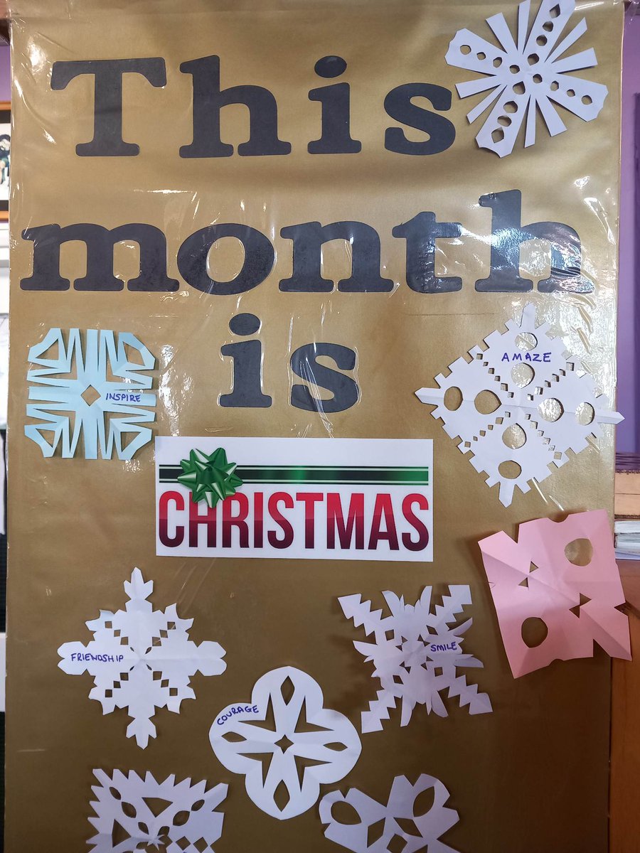 Huxlow Library tweet media