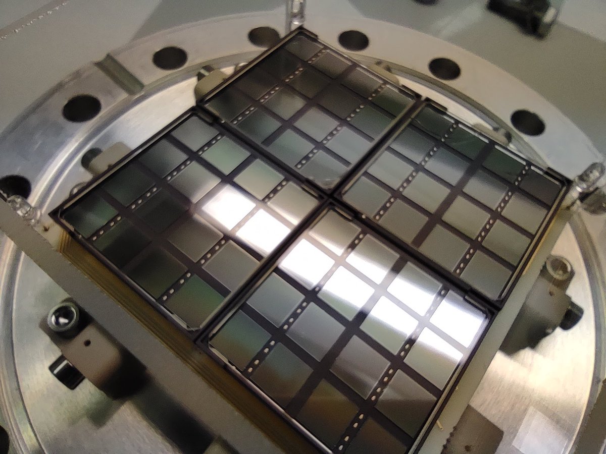 PetaloThe's tweet photo. We have installed two arrays of sensors, which detect the UV light produced by scintillation (left). Each sensor faces a small volume of LXe defined by holes in a piece of teflon (right). This way we'll enhance the light collection and measure the energy resolution of LXe! https://t.co/swqlqyaeVf
