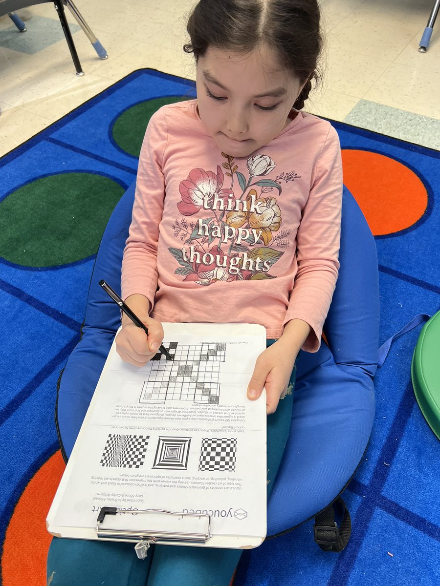 Westbriar_AAP's tweet photo. YouCubed optical art @joboaler @youcubed #math #Maths #mathchallenges #criticalthinking #Creative https://t.co/qvz6pIbhts