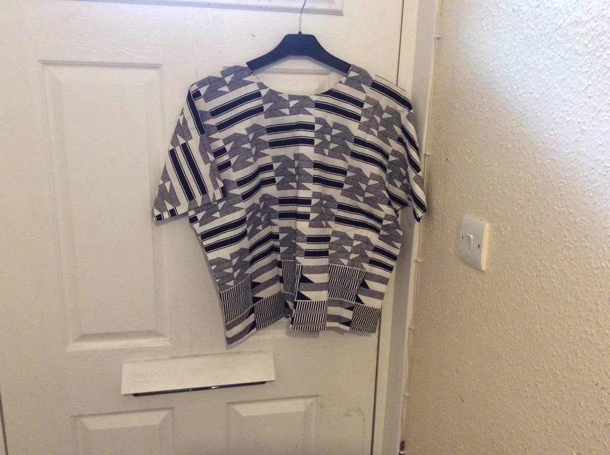 coderarj's tweet photo. Crop Tops 100% Cotton, Breathable, Comfortable, Caftan/Kaftan Style. Different Kente materials, Various Sizes: Medium, Large.
 #CropTops #DifferentKente #CaftankaftanStyle #sizes #MediumLarge #gift #Cotton #BESTJEM #EtsyEmail

👉https://t.co/jcRfp7cSLx https://t.co/IIS2DDnYZJ