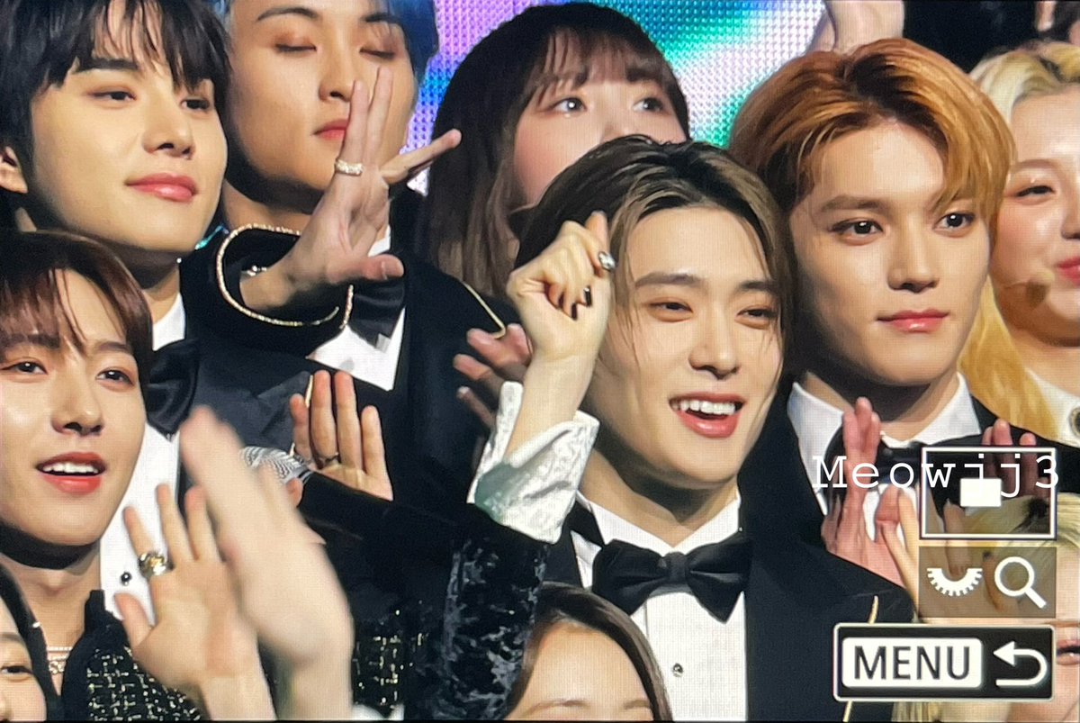 meowjj3's tweet photo. 221216

#재현 #JAEHYUN #ジェヒョン    #윤오 #YUNO #NCT #NCT127 #GayoDaechukje2022 https://t.co/VbhDx72PgO