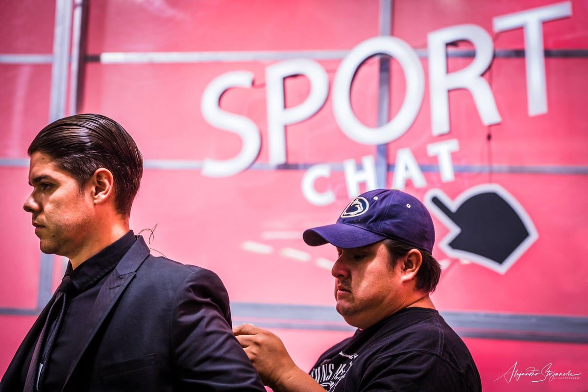 Pacheco_Sports's tweet photo. En 2018 me invitaron a ser parte de #SportChat, programa de streaming visionario. 

Yo con CERO experiencia y 37 años acepté; nació #PachecoSports ante la risa / sorpresa de muchos.

4,5 años después comentaré la FINAL de #Qatar2022 para @TigoSportsBol #ARG vs #FRA

Gracias Dios. https://t.co/0KetTL90VD