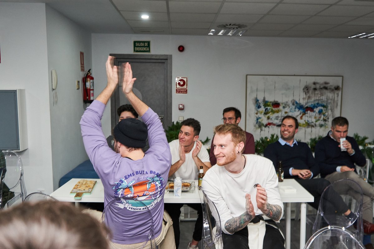 Climatecoin's tweet photo. 🙌 Thanks @bingX for inviting #climatecoin to enjoy a meeting between friends in Madrid.
🤝 The best thing is crossing communities that share the same vision.
#ClimateCoin #GatheringFriends #Madrid #BingX https://t.co/xsF7prSrCE