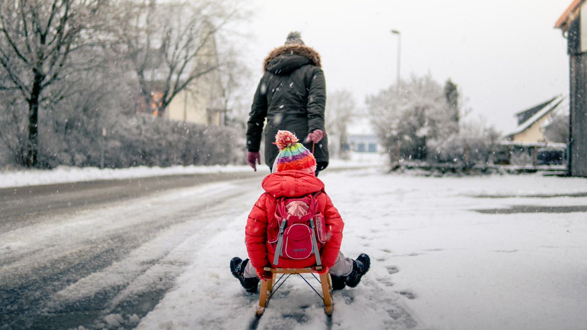 tophanke's tweet photo. TOP on liukunut jo aivan kalkkiviivoille! Joulukuun uutiskirjeessä kerromme koko hankkeen aikana tekemästämme työstä &amp; miten ne jatkuvat tästä eteenpäin. Klicka länken &amp; läs vårt senaste nyhetsbrev!

https://t.co/Z73uC0PbDP 

#lastensuojelu #barnskyddet https://t.co/XymxRse7PF