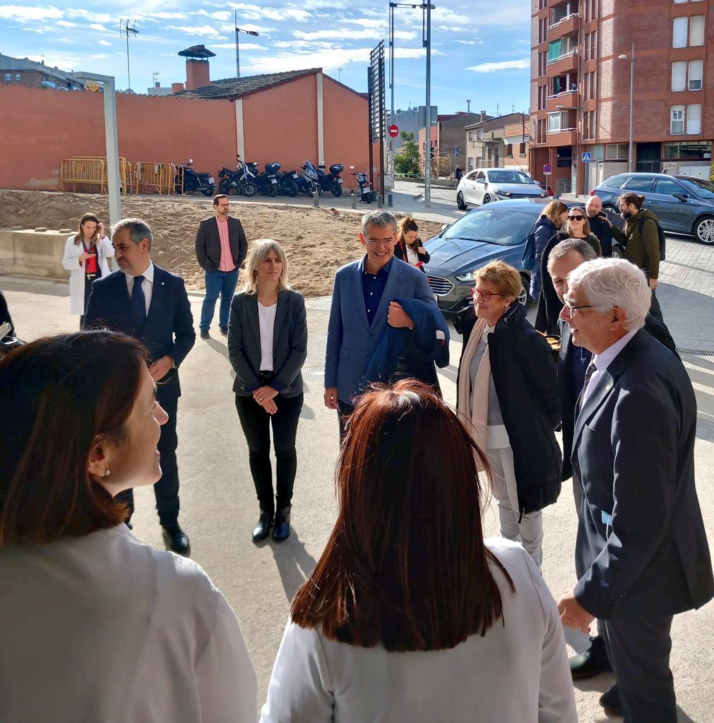 hggranollers's tweet photo. Seguidament donem la benvinguda a l'honorable conseller de @salutcat el Sr. Manel Balcells i Díaz, al nou Edifici Compacte del nostre Hospital General de Granollers.
#HGG #EdificiCompacte #Granollers https://t.co/YTutExaBAE